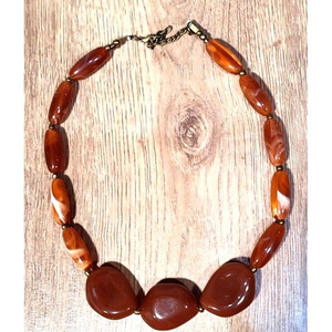 สร้อยคอลูกปัดเรซินทำมือสำหรับงานแต่งงานของผู้หญิงทันสมัยสีตามสั่ง - Product Image 1