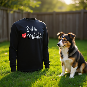 T-shirt a maniche lunghe Sheltie Mama con stampa di zampe a forma di cuore, regalo per amanti dei cani - Product Image 3