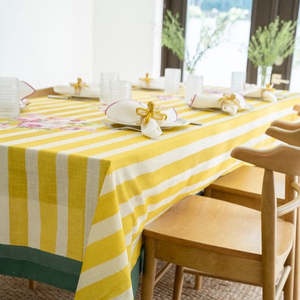Tovaglia Stampata in Cotone 100% con Motivo Mughetto di Mode Living, 70x108 Pollici - Design Floreale Elegante, Lavabile, per Casa, Esterni e Matrimoni - Product Image 1
