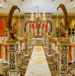 Statues de paons en bois design pour décorations de mariage et occasions spéciales - Ornements élégants - Product Image 3