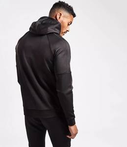 ชุดวอร์มออกกำลังกายคุณภาพสูงสำหรับผู้ชาย ดีไซน์เนอร์แบรนด์ ชุดเซ็ท 2 ชิ้น แบบเรียบง่าย รุ่น 2026 - Product Image 5