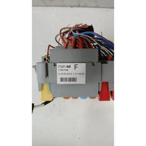 กล่องฟิวส์ 312A2000 สำหรับรถยนต์ FIAT 500 ซีรีส์ L (351_352) (12>) 51867698 เบนซิน 0.9 - Product Image 4