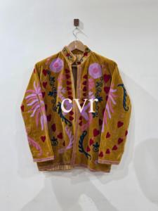 Abrigo de Lujo para Mujer, Bordado, Estilo Uzbeko, Ecológico, Hecho a Mano, de Terciopelo Suzani, Estilo Bohemio para Fiestas de Invierno - Product Image 1