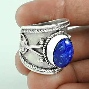 Bague en argent sterling 925 oxydé faite à la main avec pierre précieuse lapis-lazuli de coupe ovale, style bohème vintage unique, bijoux fins certifiés - Product Image 3