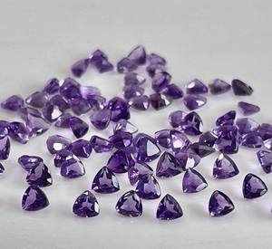 Trillón de amatista natural cortado 4mm facetado-Trillón de amatista suelto de calidad superior - Product Image 4