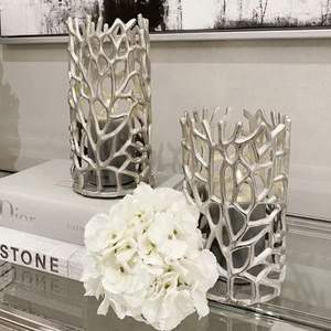 Vase à fleurs moderne en aluminium, idéal pour la décoration du salon, les tables à manger et la présentation artistique de fleurs - Product Image 2