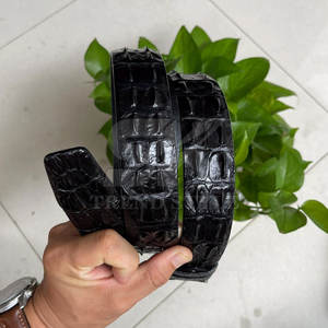 Ceinture en cuir gaufré croco pour homme, accessoire élégant, durable et longue durée - Product Image 5