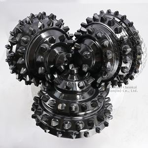 API Standard <span class=keywords><strong>prix</strong></span> d'usine foret tricône champ pétrolifère outil <span class=keywords><strong>de</strong></span> forage <span class=keywords><strong>de</strong></span> roche dure cône à rouleau 17 1/2 pouces pour puits d'eau/pétrole - Product Image 3