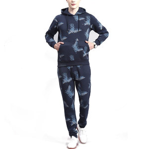 Conjunto Deportivo Casual para Hombre con Chaqueta y Pantalones Jogger, Ideal para Uso Diario - Product Image 1