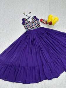 SHIV FASHION Robe Anarkali traditionnelle bleue évasée en Georgette Fox, séchage rapide, collection Navratri, prête à porter, violette, style indien - Product Image 5