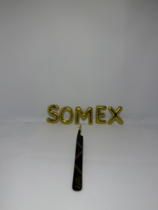 Pinzas de pestañas Premium de nuevo estilo de alta calidad, diseño antideslizante de mano, pinzas mejoradas - Product Image 3