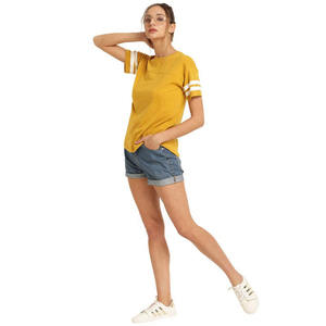 เสื้อยืดสตรีผ้าคอตตอนเนื้อนุ่มทรงหลวมพิมพ์ลายออกแบบได้ตามต้องการเสื้อผ้าแฟชั่นขนาดใหญ่พิเศษสำหรับใส่ลำลองในฤดูร้อน