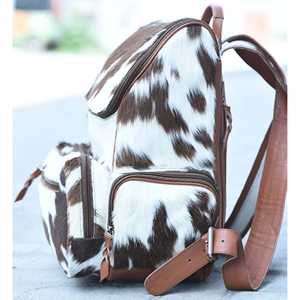 Mochila de Cuero Vacuno Clásica, Duradera y Versátil - Product Image 2