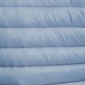 Chaquetas acolchadas para hombre de alta calidad fabricadas en Pakistán, ropa de invierno de tela ligera de diseño personalizado con capucha de pie - Product Image 6