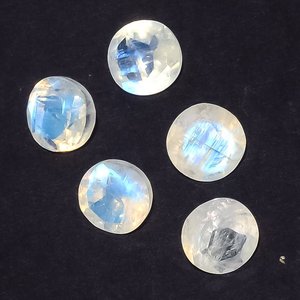 Handmade Natural <b>Rainbow</b> Moonstone Cabochon White Gemstone of Mixed Shape Pear Cut Minimum Order 100pcs for Jewelry Making - Product Image 3