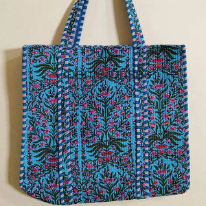 Accessoire de mode d'épaule pour femmes indiennes Hand-Block Quilted Cotton Tote Shopping Carry Bag Brodé Flower Design Digital - Product Image 1