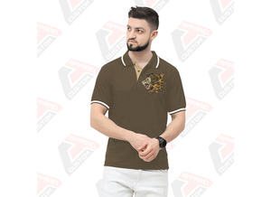 Signature T-shirt à rayures pour homme pour polo respirant et élégant avec des appliques de tissus en velours côtelé denim batik écologiques pour l'été - Product Image 5