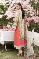 Ssumaira présente des robes Anarkali en soie Maria B imprimées, en trois pièces, avec un dupatta, de haute qualité, luxueuses, pour les occasions formelles et les fêtes.