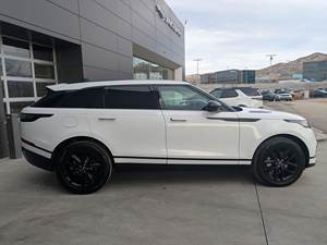 Meilleure Vente 2025 Land Rover Range Rover Velar 2.0L T/C Essence AWD 5 Portes Automatique 250PS Dynamic SE - Product Image 2