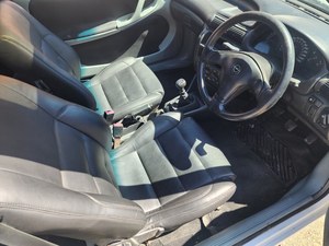 OPEL ASTRA MK3 / 200TS d'occasion, conduite à gauche/droite, 1995 - Product Image 3