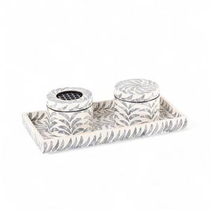 Brûleur d'encens artisanal authentique en nacre pour la décoration sacrée de la maison, la pratique spirituelle et l'usage traditionnel sur l'autel, en provenance du Vietnam - Product Image 1