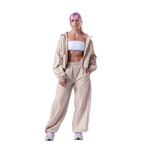 Conjunto Deportivo de 2 Piezas para Mujer, Cortavientos Ligero con Estampado, Cremallera, 100% Poliéster, Recortado, Logotipo Personalizado, Secado Rápido y Transpirable - Product Image 3