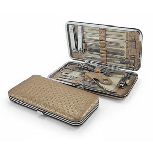 Juego de Manicura Portátil Completo de Acero Inoxidable con Herramientas Prácticas y Elegantes para el Cuidado de las Uñas - Product Image 6