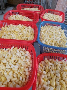 Frutas IQF: trozos de piña congelados, rodajas: listas para comer, más conveniente para mezclar bebidas, hornear y cocinar/Sra. Lima - Product Image 3