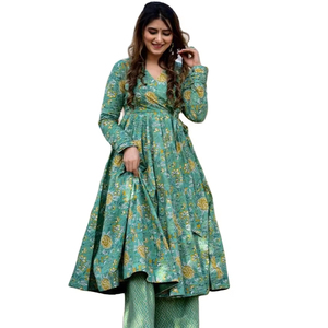 Hermosa temporada de invierno Especial enorme estilo trabajo Digital impreso pesado algodón seda bordado Kurti y fondo con Fancy Dupatta Set - Product Image 1
