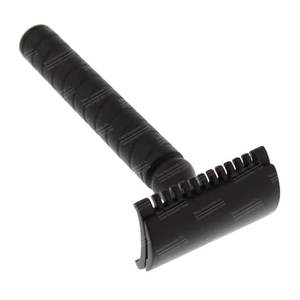 Outil d'extension de cheveux Midnight Collection Razor 88B en acier inoxydable noir - Product Image 1