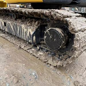 Excavadora de orugas Komastu PC35MR, peso operativo ligero de 3 toneladas con componentes de núcleo de caja de cambios de motor, precio bajo usado de segunda mano - Product Image 2