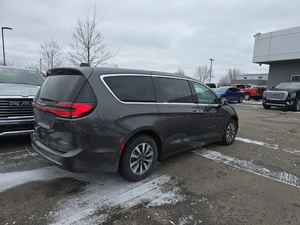 Chrysler Pacifica Hybrid Touring 2023 d'occasion - Product Image 3