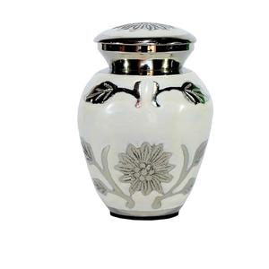 Hermosa urna de cremación decorativa de Metal sólido conmemorativo para adultos, hombres, mujeres, grandes urnas de cremación de latón para cenizas humanas - Product Image 6