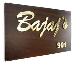 Plaques personnalisées pour le nom et l'adresse de la maison |   Plaques de numéros de maison contemporaines personnalisées en acrylique, bois et aluminium, faites à la main - Product Image 4