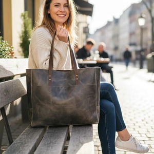 Sac fourre-tout d'affaires en cuir véritable fait main, luxe, doux, brun foncé, cuir de vachette pleine fleur, léger - Product Image 2