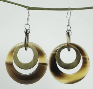 Boucles d'oreilles en corne de buffle faites à la main pour filles taille personnalisée style animal poli pour la décoration de la maison prix de l'inde - Product Image 4