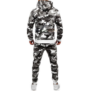 Conjunto de chándal con cremallera completa de moda para hombres Ideal para uso en exteriores o interiores Chándal con cremallera cómodo y duradero - Product Image 3