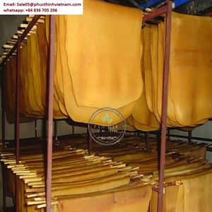 Hojas Ahumadas Acanaladas de Caucho Natural de Fabricación Vietnamita Tipo RSS3 - Product Image 3