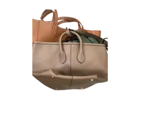 Las mejores tarifas, papelería de calidad fabulosa, artículos para el hogar, bolsas, gafas, botellas de agua, juguetes, suministros de arte, zapatos usados - Product Image 4