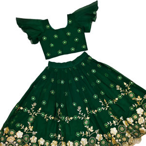 Shoryam - Lehenga Choli Tradicional Verde para Niñas, Mangas con Vuelo, Lentejuelas, Diseño Floral, Ropa Cultural India para Fiestas - Product Image 1
