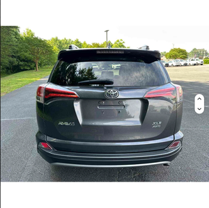 Toyota RAV 4 XLE Sport Utility VEHICLE d'occasion à faible kilométrage - Product Image 6