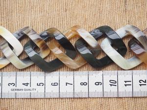 Collier de luxe en corne de buffle fait à la main, bijoux naturels et durables pour femmes, haute qualité - Product Image 3