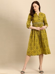 Vestidos de Algodón Suave para Mujer, Última Moda 2024, Estampados con Motivos Étnicos Verdes, Corte Evase, Manga Larga, Cuello en V, Vestido Elegante - Product Image 2