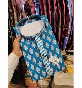 Kurta en soie douce de qualité supérieure pour hommes avec motif Jacquard Nd complexe idéal pour les événements traditionnels - Product Image 4