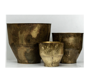 S/2 Macetas de metal sólido Diseño Premium Uso en interiores o exteriores para plantas verdes Decoración del hogar Macetas y macetas con diseño martillado - Product Image 6