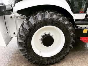 LIVRAISON GRATUITE HIDROMEK HMK 102S Chargeuse-pelleteuse sur pneus homologuée EPA CE avec vérin hydraulique Eaton, moteur principal, pompe, boîte de vitesses et PLC. - Product Image 4