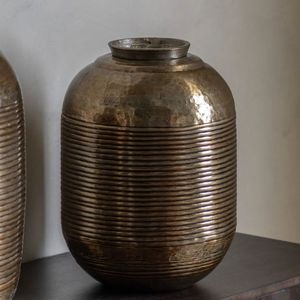 Ensemble de 2 vases à fleurs en laiton faits à la main, finition dorée classique moderne, pour la décoration de table lors d'événements à domicile - Product Image 6