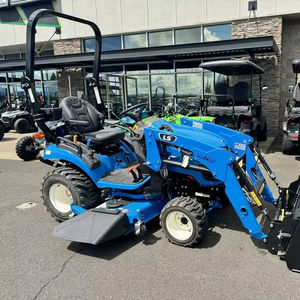 Tracteur à roues 4x4 LS MT122 W60 avec tondeuse à montage central, composants essentiels : pompe, moteur, boîte de vitesses, 15 CV pour tracteur LS MT122 W60 Mid - Product Image 1