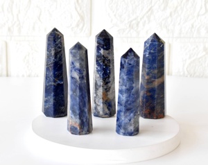Venta al por mayor de obeliscos de sodalita pulida de cristal azul de 3-4 pulgadas, piedras curativas para decoración del hogar. - Product Image 3