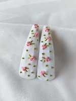 Fabriqué sur mesure en lapin et carotte conçu pinces à cheveux brodées avec des fleurs brodées pour la revente par les magasins d'accessoires de cheveux